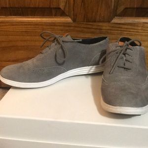 Woman’s Cole Haan shoes